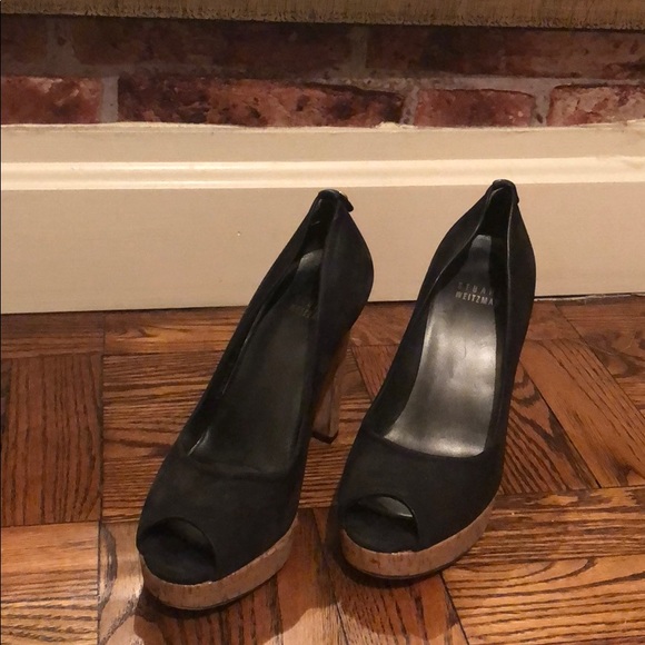 Stuart Weitzman peel a boo black pumps - Picture 1 of 5